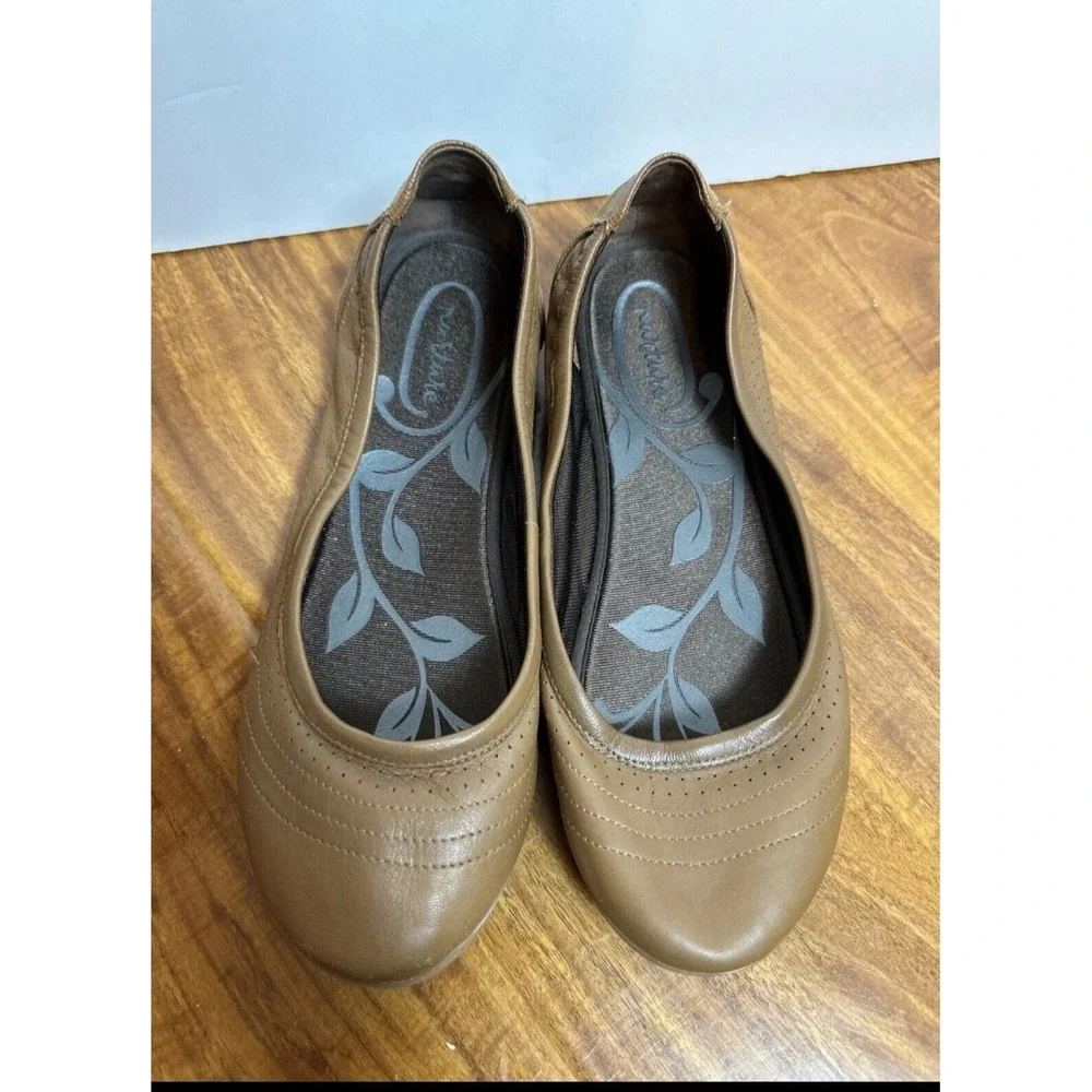 Nurture Ballet Flats Women's‎ Size 7M Tan Brown Leather Comfort Slip On Shoes